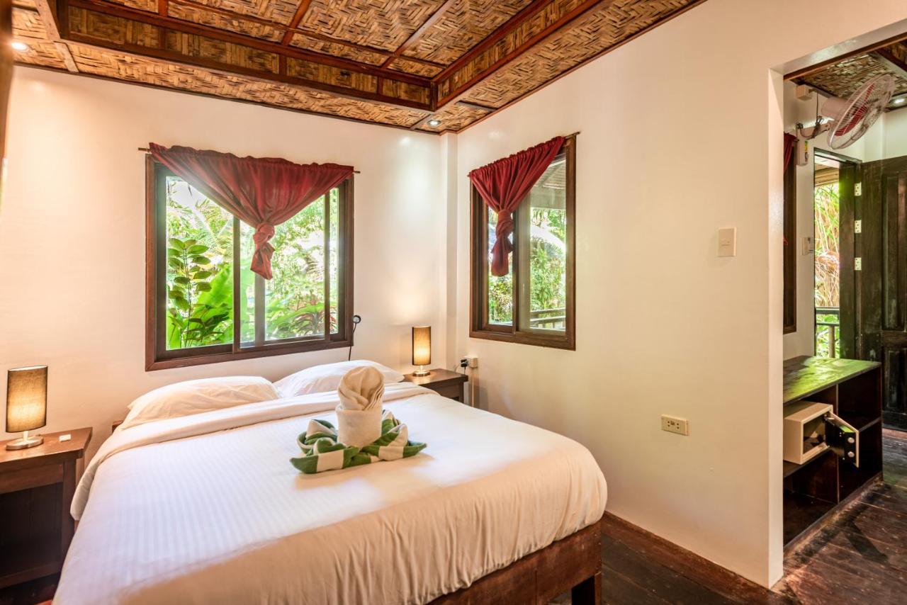 Siargao Inn Beach Resort Генерал-Луна Экстерьер фото